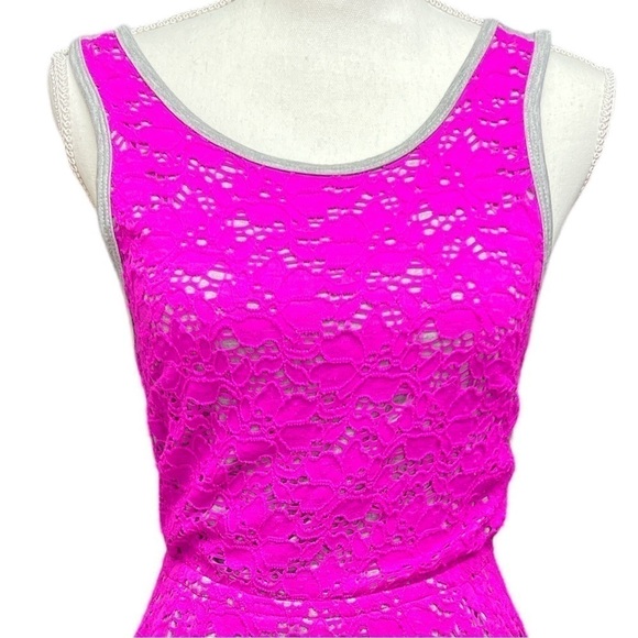 Trina Turk Crestline Lace & Jersey Fit & Flare Mini Dress Size Small - Picture 10 of 12